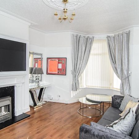Vila Riverpool - Elegant House 1 Minute Walk To Anfield Stadium Liverpool Exteriér fotografie