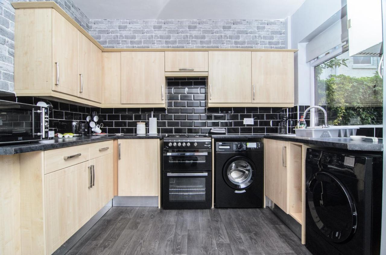 Vila Riverpool - Elegant House 1 Minute Walk To Anfield Stadium Liverpool Exteriér fotografie